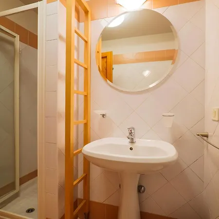 Casa Maddalena Палланца